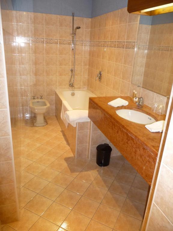 Hotel Sainte Foy Conques Oda fotoğraf